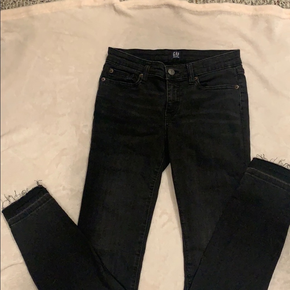 Black denim distressed jeans